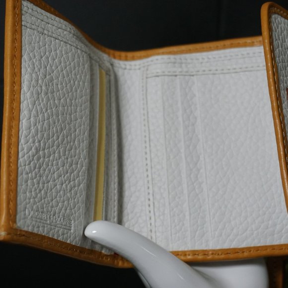 Dooney & Bourke Small Wallet NEW - Picture 4 of 5